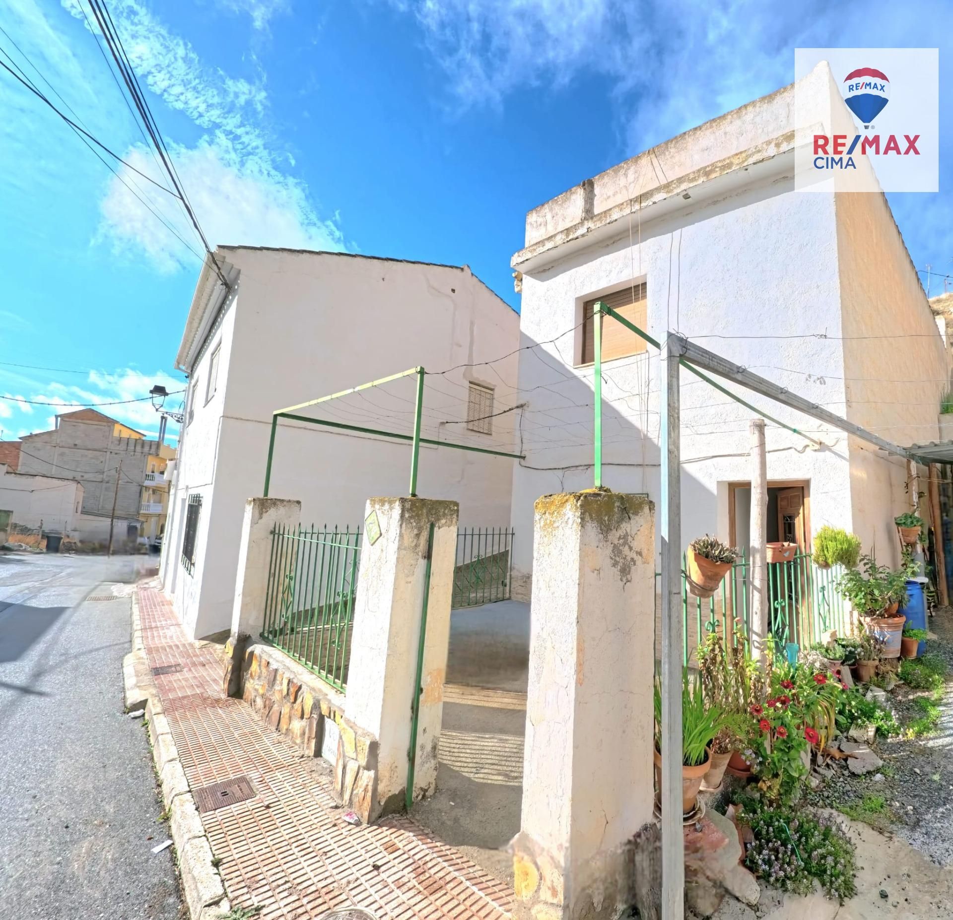 Exterior view of House or chalet for sale in Cúllar