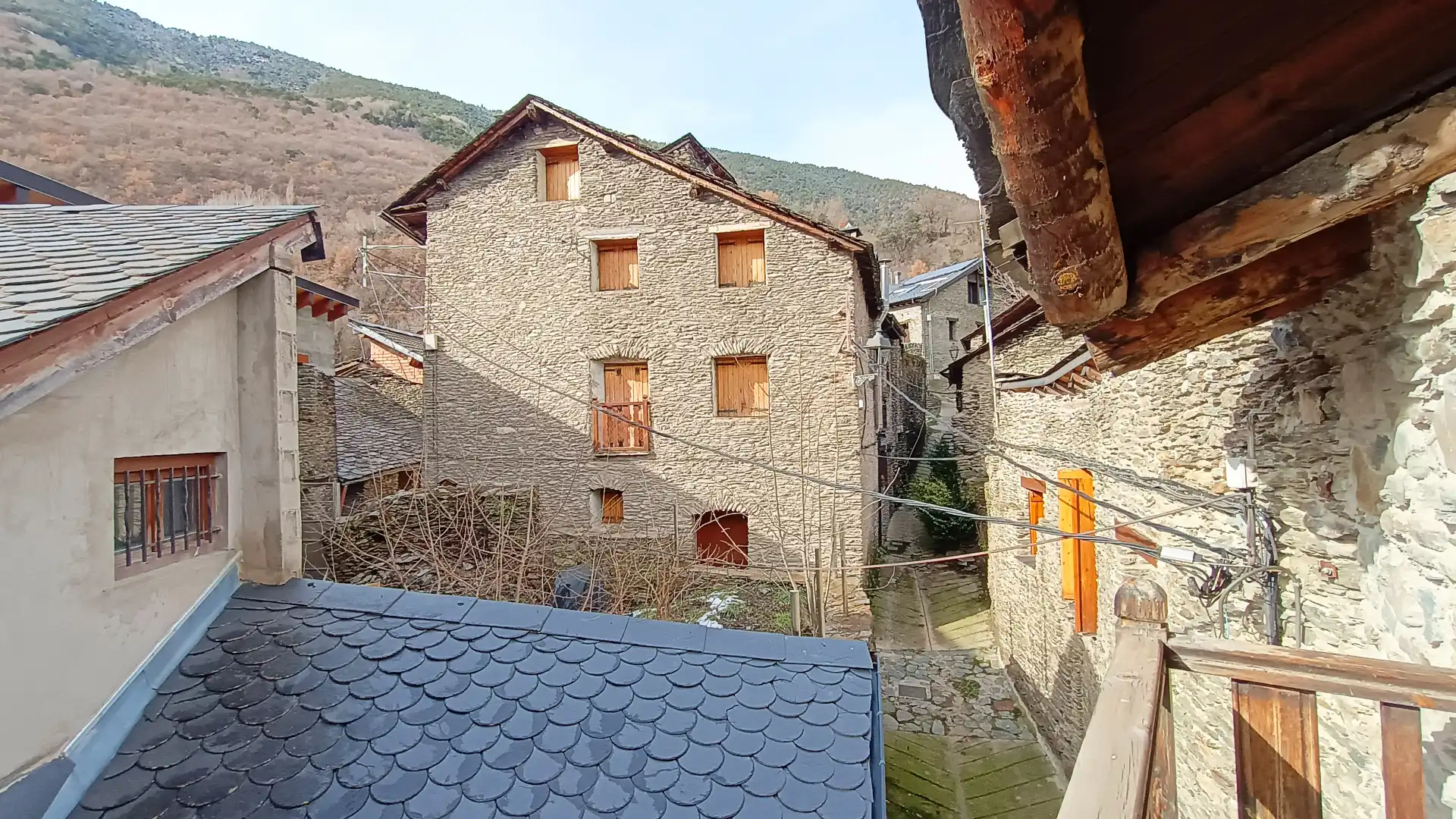 Vista exterior de Casa o xalet en venda en Vall de Cardós amb Parquet, Forn i Balcó