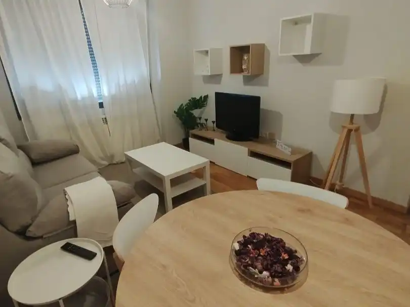 Flat with lift to rent in Calle Oteruelo 2, imagen 3