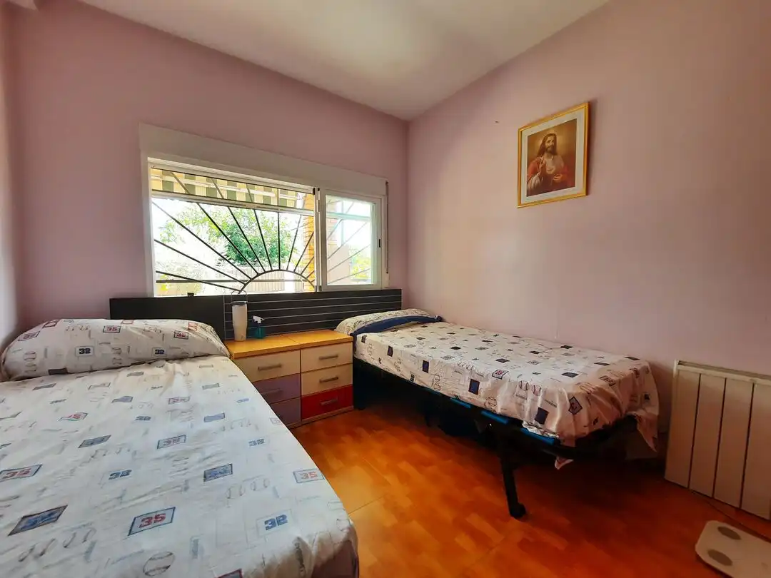 Habitación de Casa o chalet en venta en Escalona con Calefacción, Jardín privado y Trastero