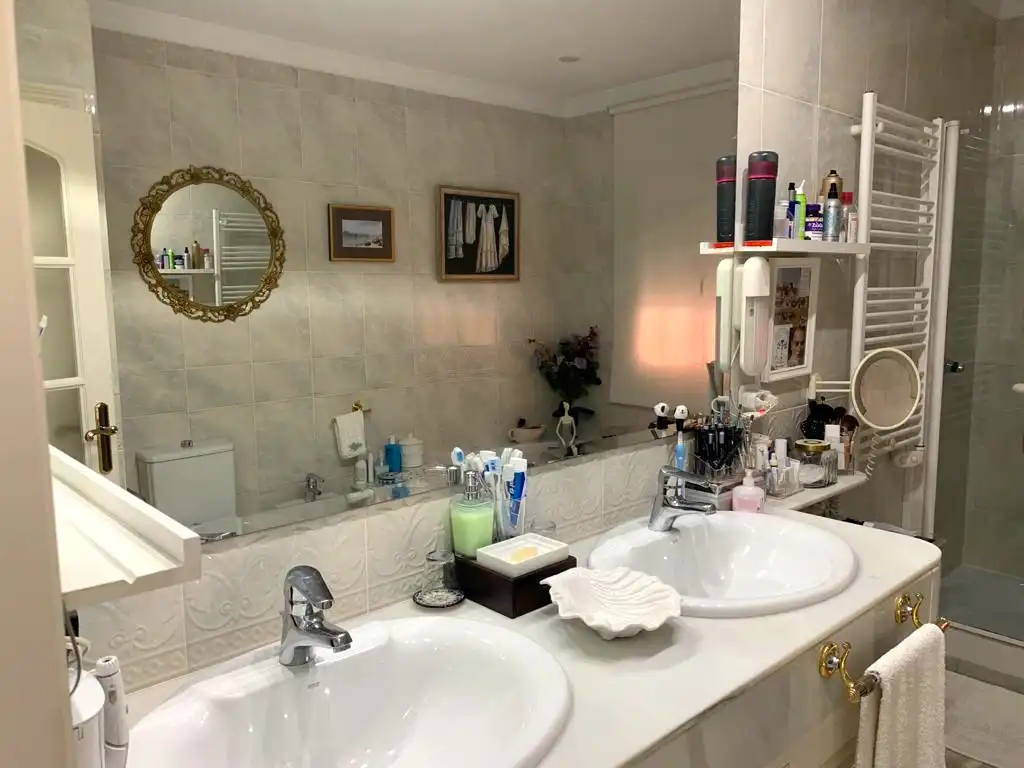 Bany de Casa o xalet en venda en El Puerto de Santa María amb Aire condicionat i Jardí privat