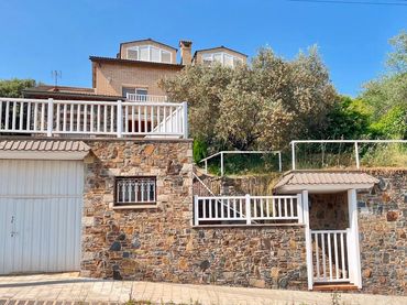 Chalet con balcón en venta en Carrer del Mercat