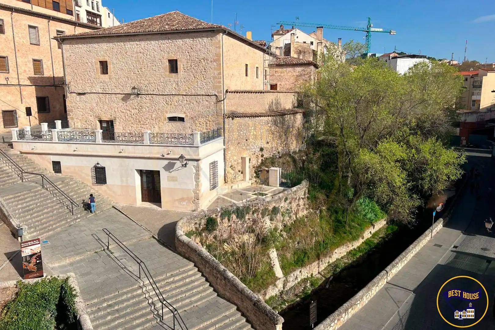 Exterior view of Flat for sale in Cuenca Capital  with Terrace and Furnished