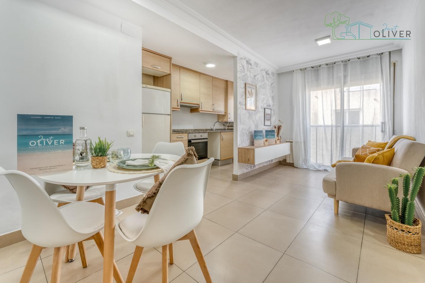 Living room of Flat for sale in Cambrils  with Heating and Furnished