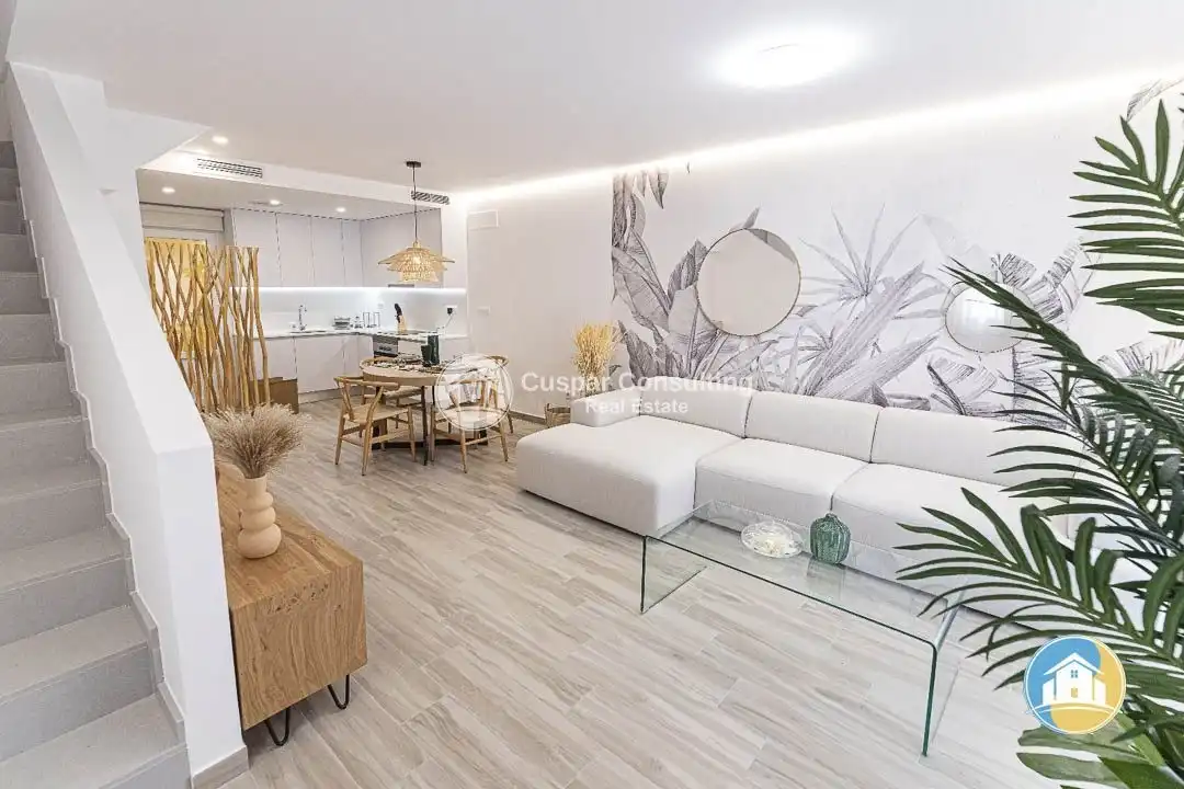 Dúplex con piscina en venta en Playa de las Gaviotas - El Pedrucho, imagen 9