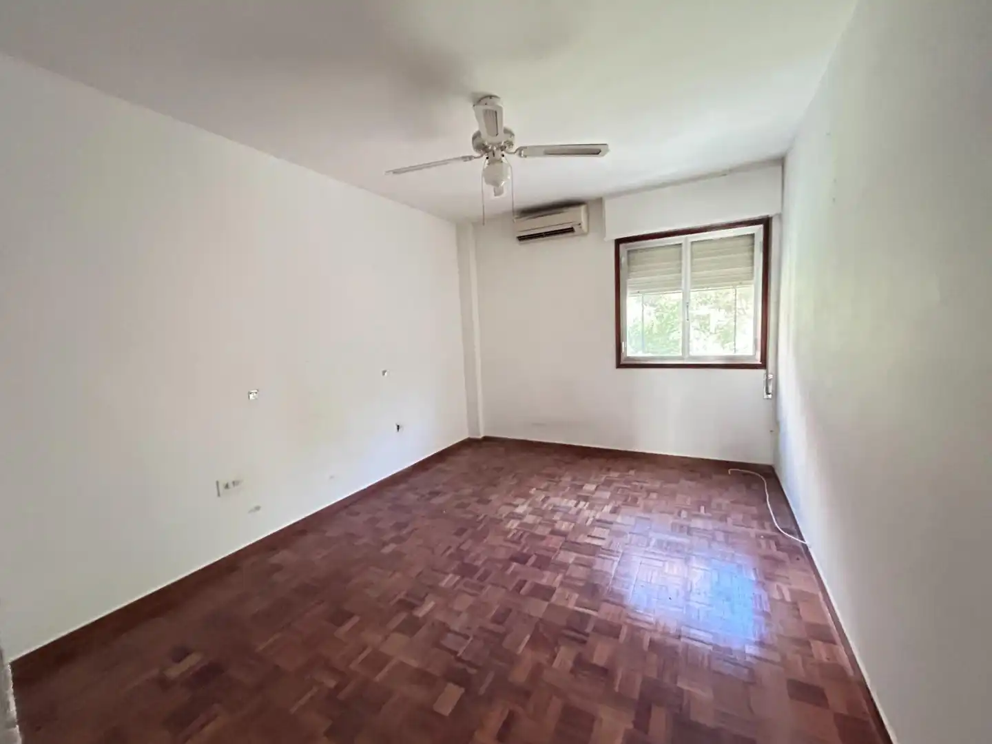 Habitación de Piso en venta en Asdrúbal - Bahía Blanca