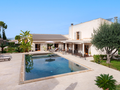 Piscina de Casa o xalet en venda en Calvià amb Aire condicionat, Calefacció i Jardí privat