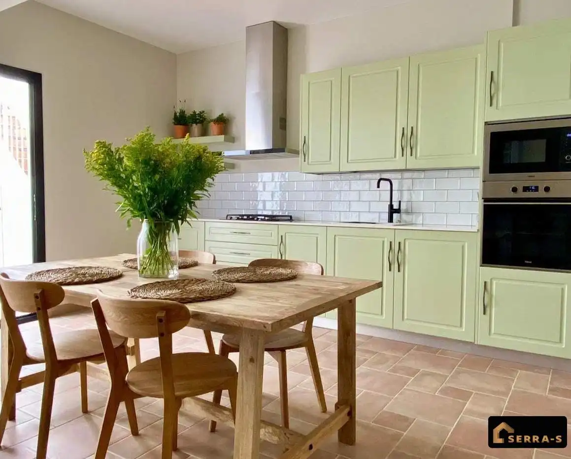 Country house zum Verkauf in Calella