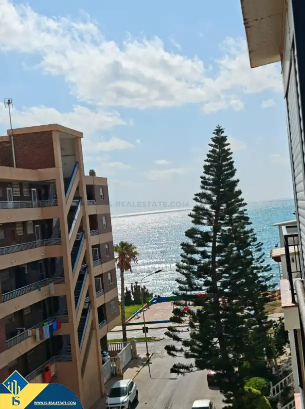 Vista exterior de Dúplex en venda en Torrevieja amb Aire condicionat, Calefacció i Terrassa