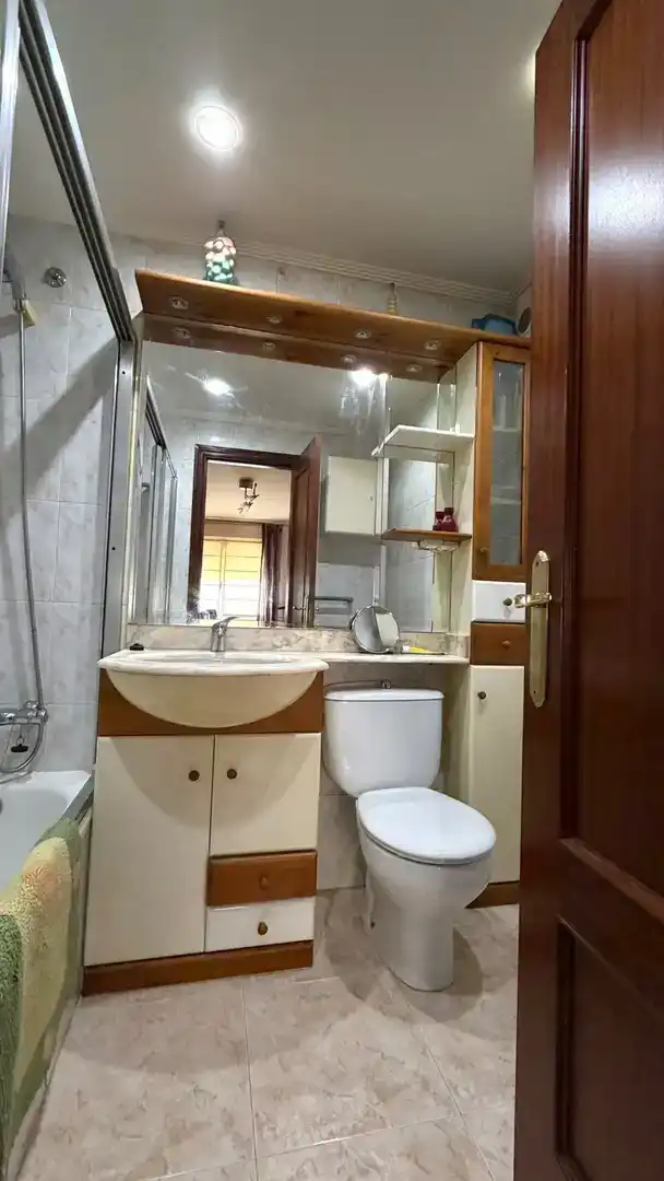 Baño de Piso en venta en Lakua-Bizkarra