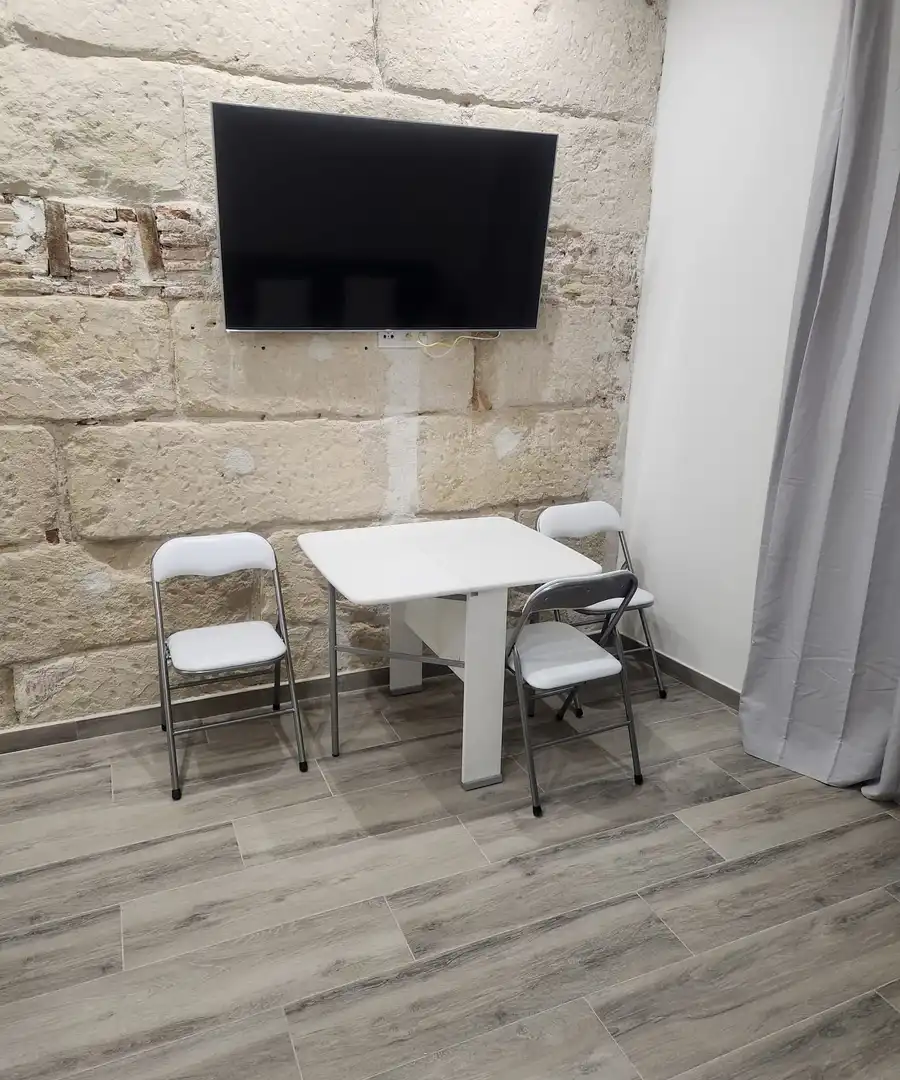 Estudio de alquiler en Cartagena con Amueblado