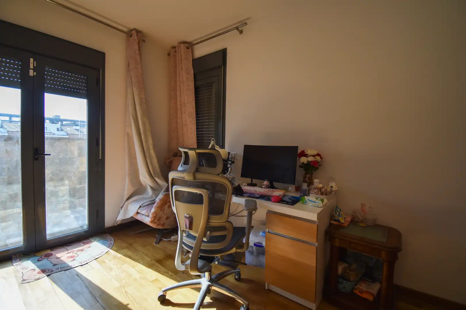 Dormitori de Casa adosada en venda en Sevilla amb Aire condicionat, Calefacció i Terrassa