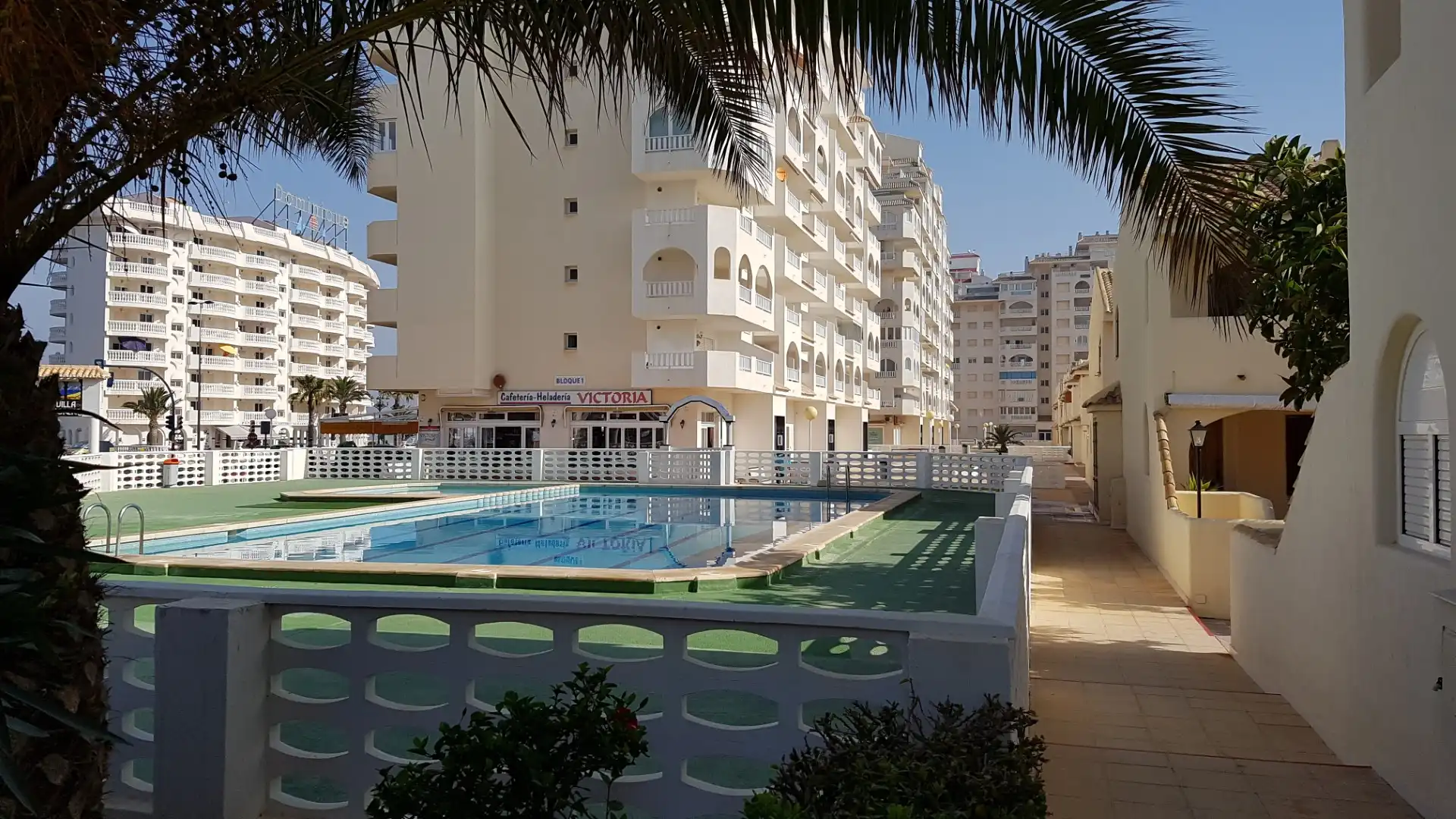 Piscina de Casa o chalet en venta en La Manga del Mar Menor con Calefacción, Terraza y Amueblado