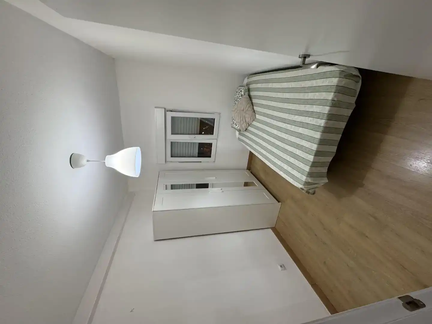 Bedroom of Apartments for rent in Fuenlabrada  with Parquet flooring, Furnished and Balcony