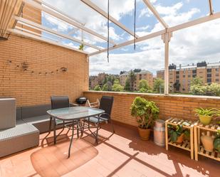 Terrassa de Àtic en venda en  Madrid Capital amb Aire condicionat, Calefacció i Jardí privat
