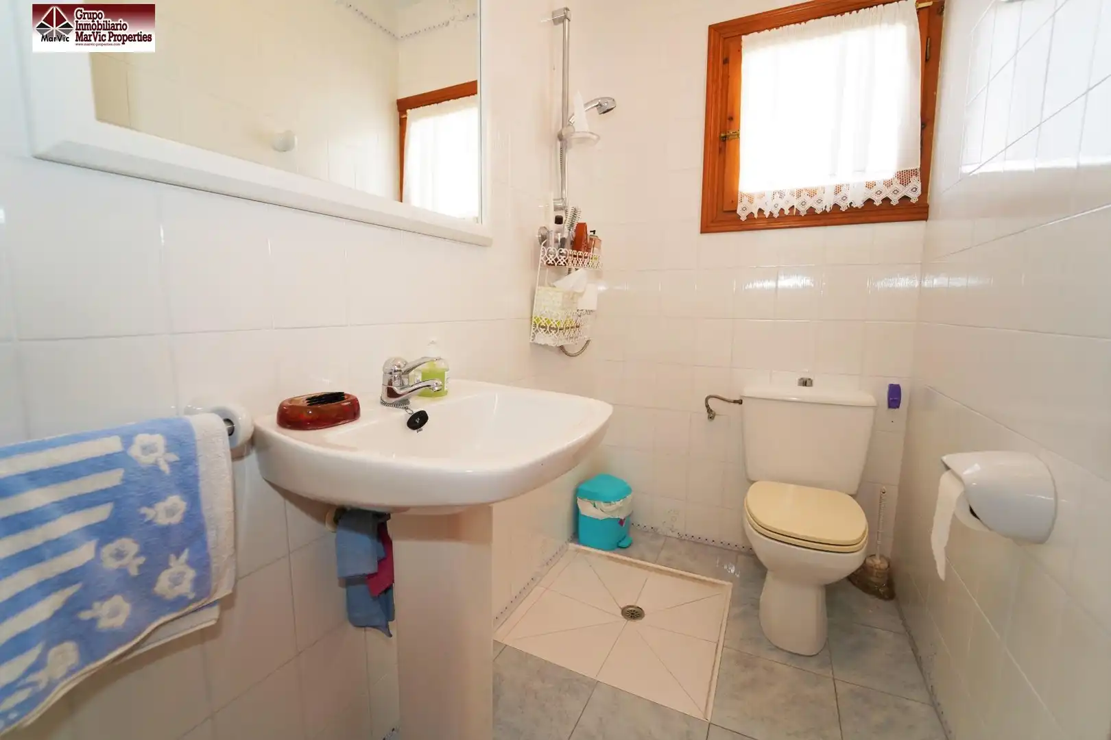 Baño de Casa o chalet en venta en Benidorm con Calefacción, Jardín privado y Terraza