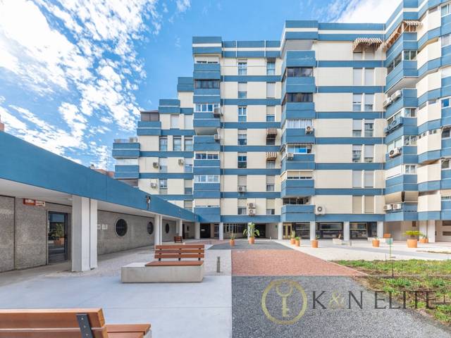 Piso en Alquiler en Avenida Maisonnave en Ensanche - Diputación