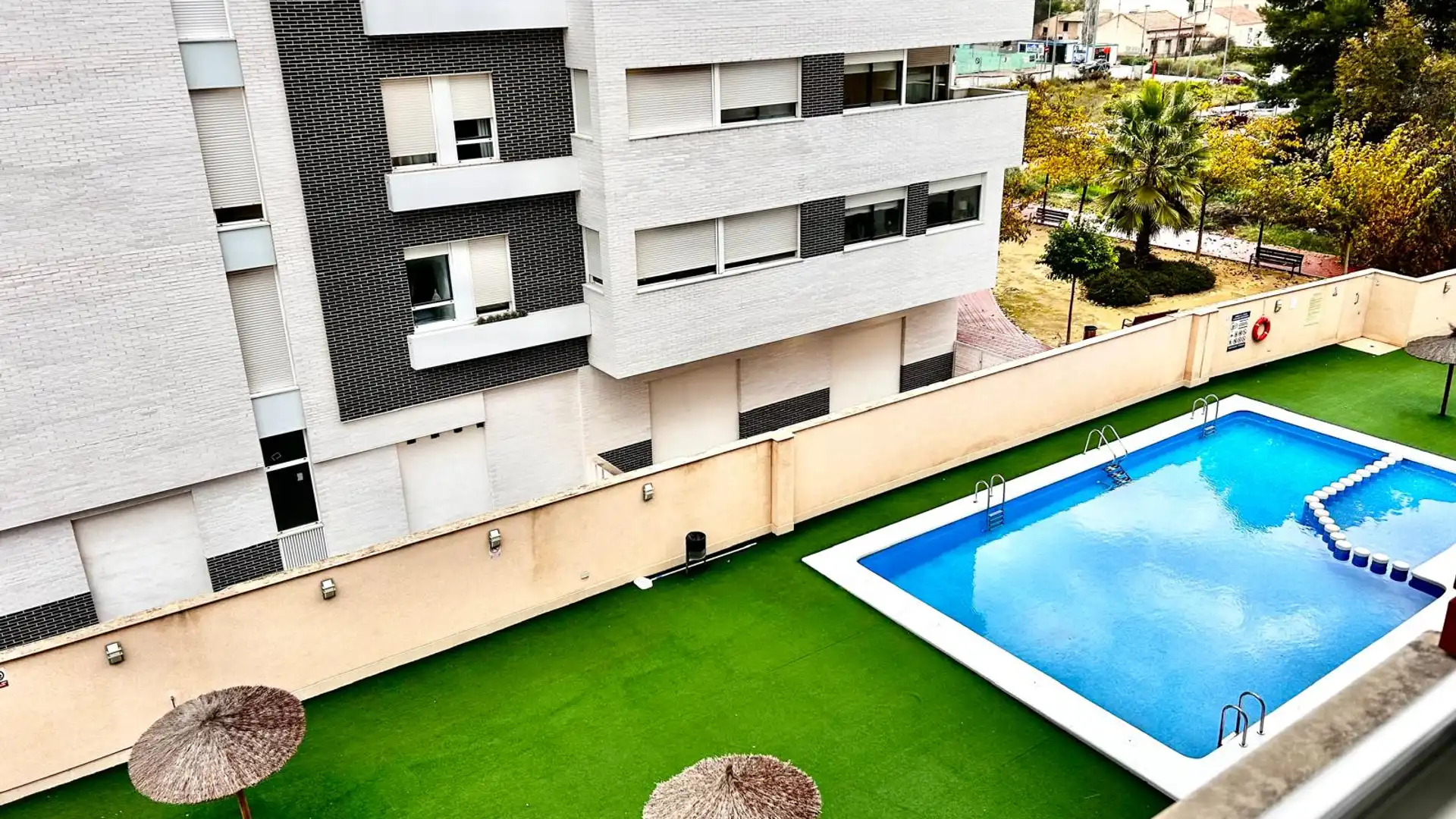 Piscina de Piso en venta en  Murcia Capital con Aire acondicionado, Trastero y Piscina