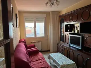 Sala de estar de Piso en venta en Zaragoza con Calefacción, Amueblado y Horno