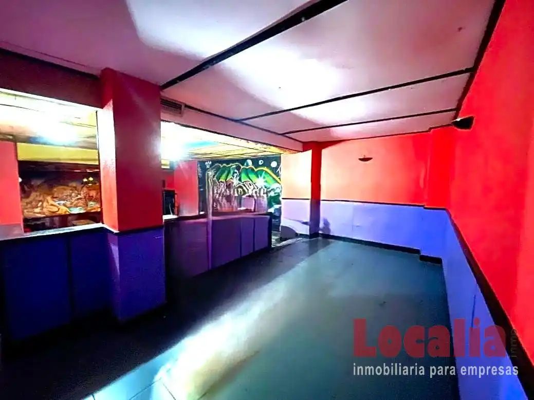 Local comercial en venda a Colón, imagen 5