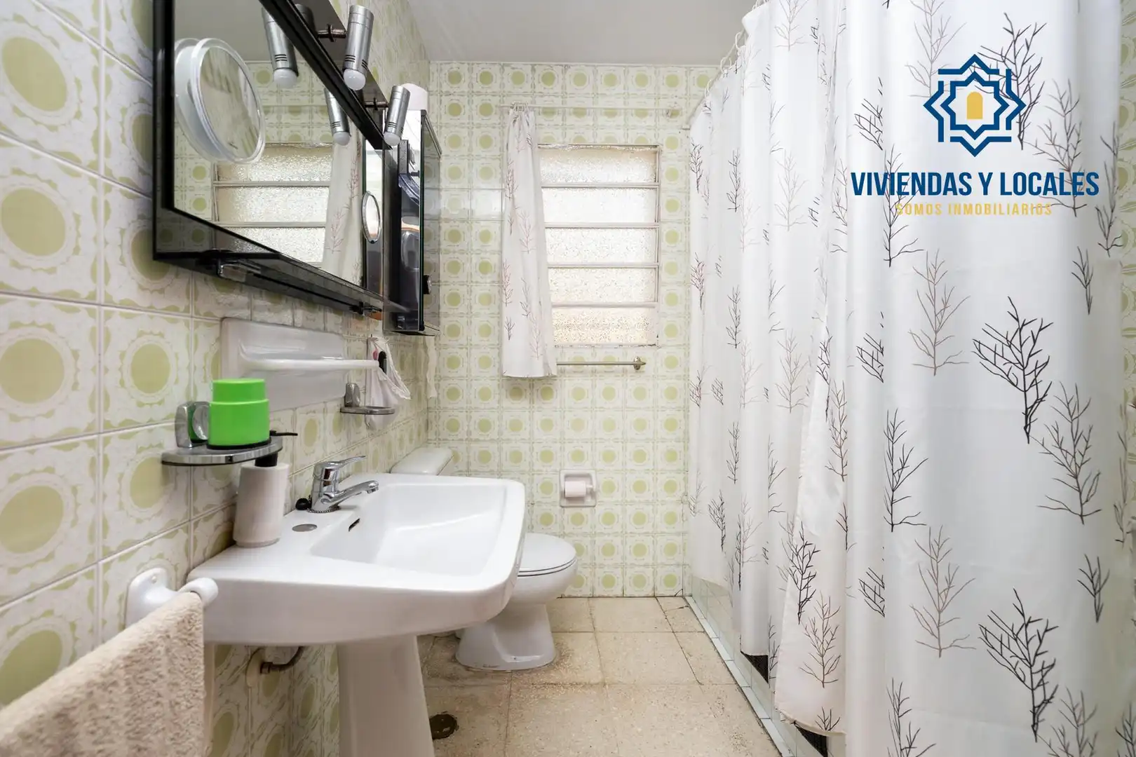 Baño de Casa o chalet en venta en Armilla con Aire acondicionado, Calefacción y Jardín privado