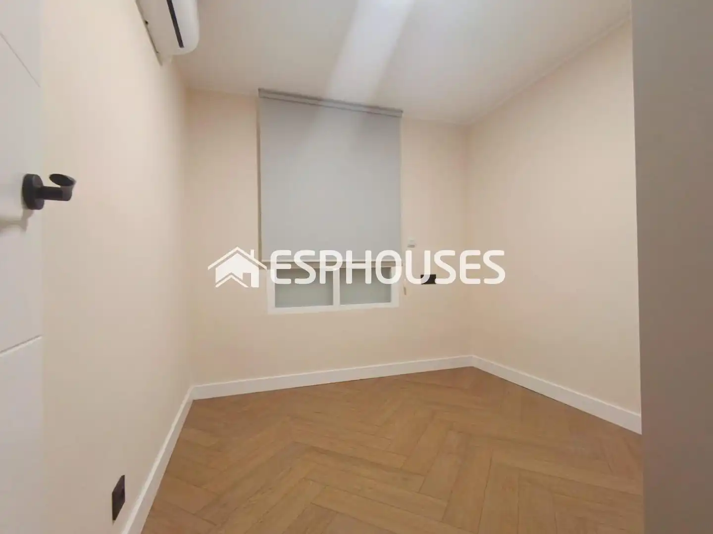 Apartament amb terrassa en venda a Guardamar Playa, imagen 13