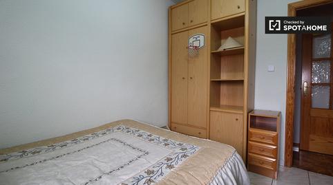 Photo 5 of Flat to share in San Fermín, Madrid