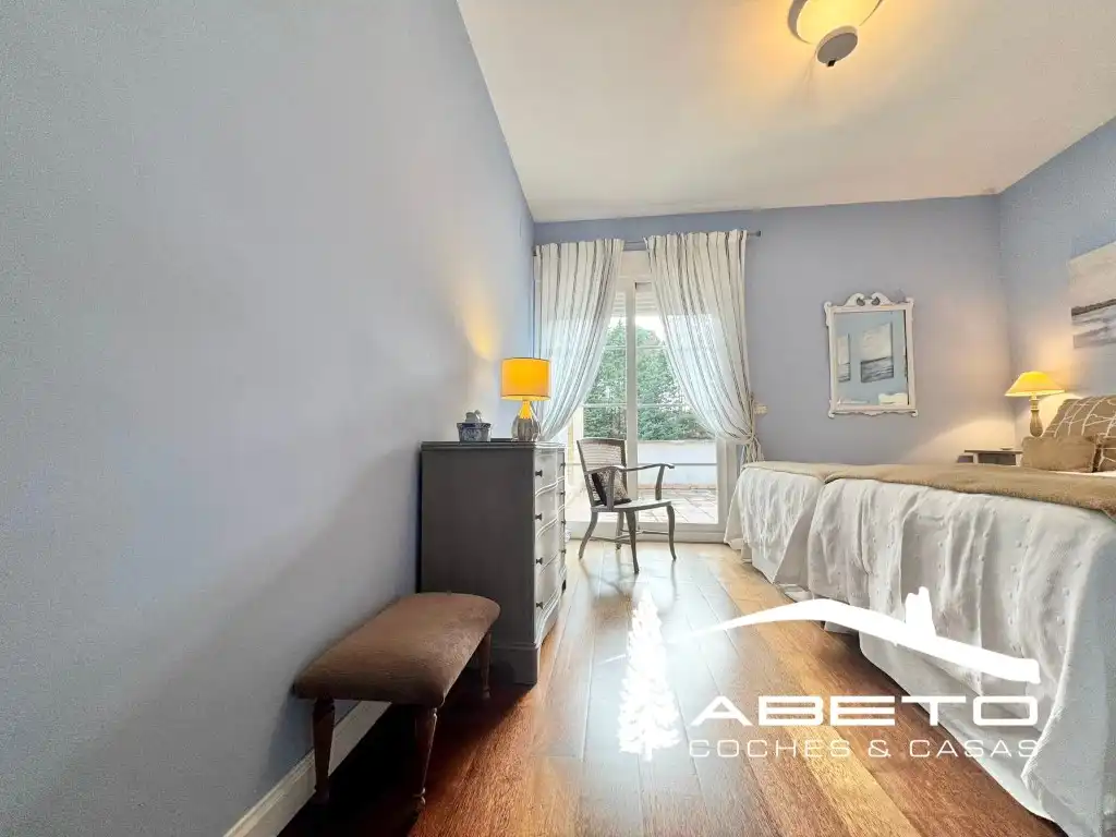 Dormitori de Casa o xalet en venda en Ciudalcampo