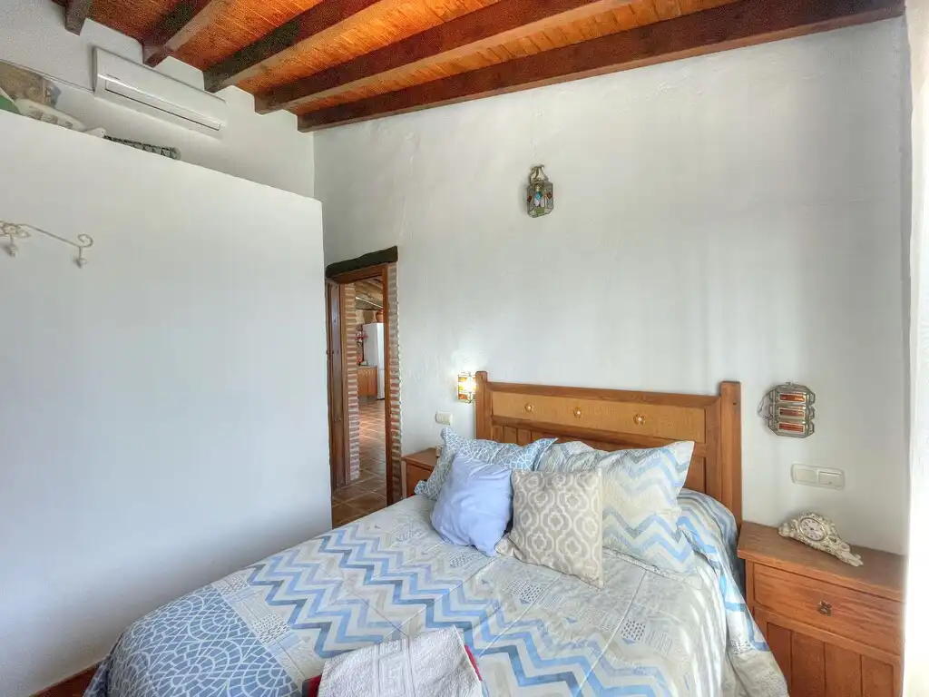 Casa rústica con piscina en venta en El Borge, imagen 13