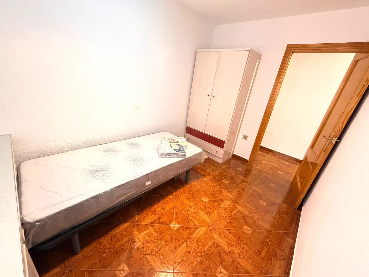 Flat for rent in Granada, Granada