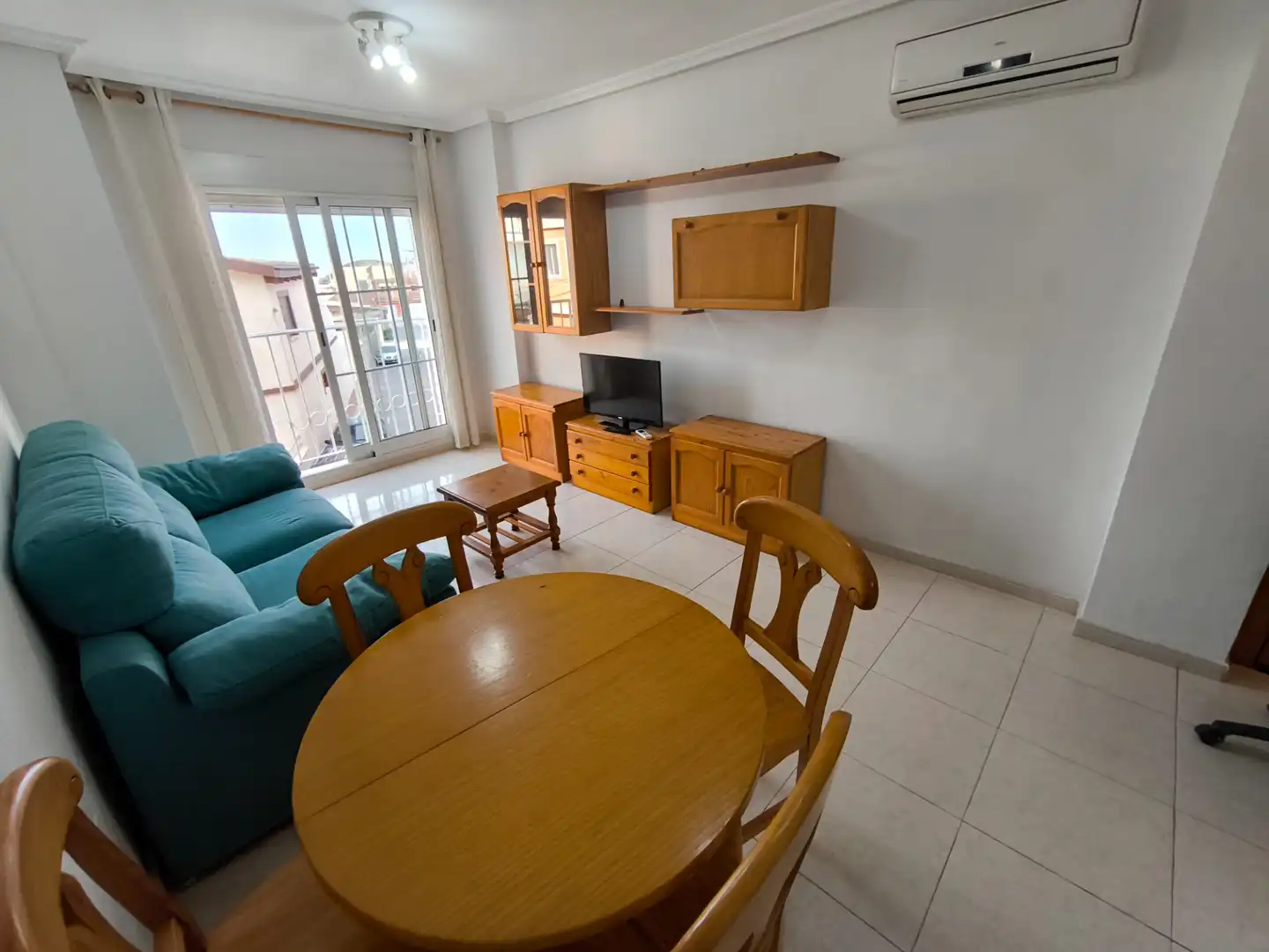 Wohnung zur Miete in Calle Consuelo, La Unión ciudad