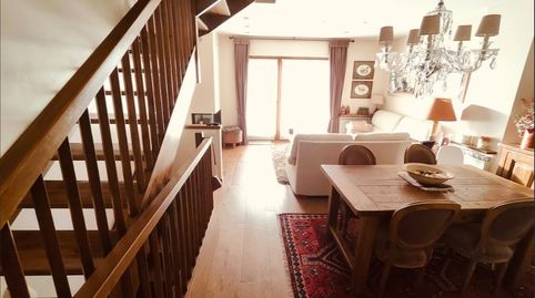 Espectacular casa en Puigcerdà: 3 plantas, 4 habitaciones y entorno idílico