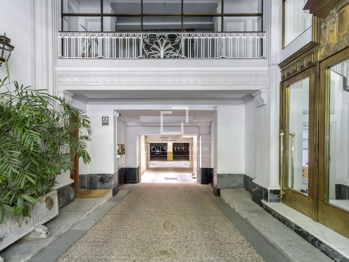Attic for rent in Madrid  with Air Conditioner, Heating and Parquet flooring