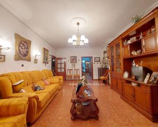 Living room of Flat for sale in Baeza  with Balcony