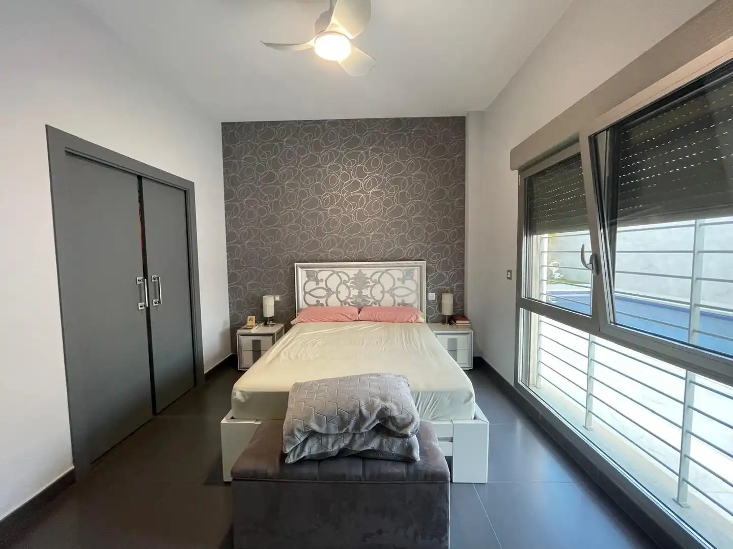 Bedroom of Houses for sale in Mutxamel  with Air Conditioner, Private garden and Storage room