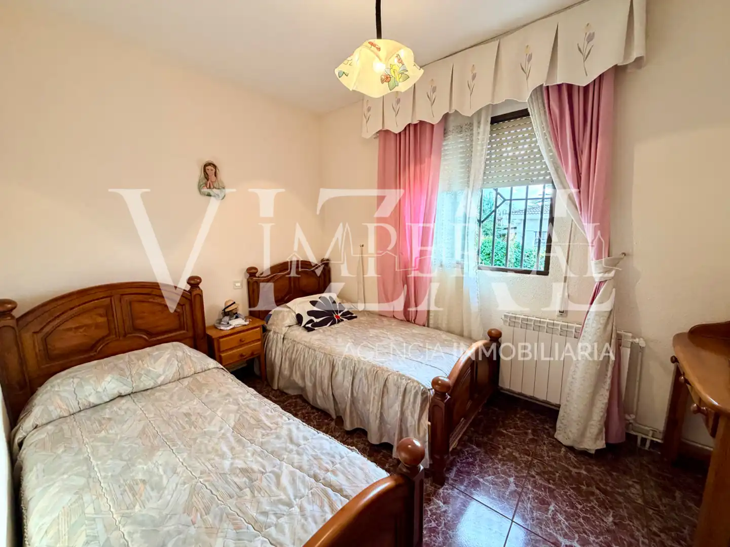 House with terrace for sale in Calle del Río-Almendros, imagen 31