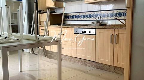 Foto 5 de Casa adosada en venta en El Carmen - La Barrera, Lucena