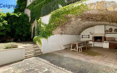 Jardí de Finca rústica en venda en Torroella de Montgrí amb Aire condicionat, Terrassa i Traster