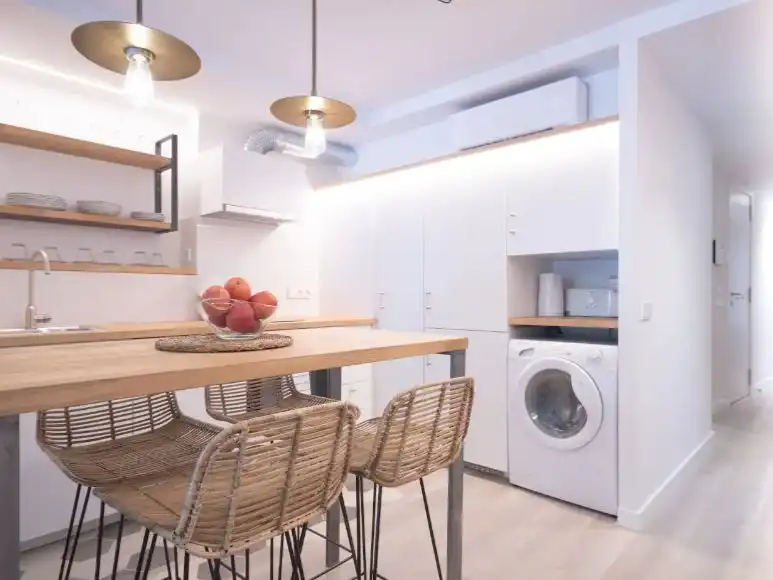 Piso en venta en dels Alemanys 3, imagen 2
