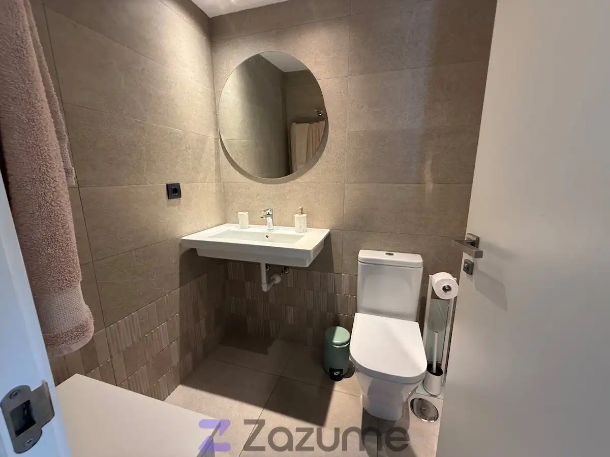 Baño de Piso de alquiler en Las Palmas de Gran Canaria con Amueblado, Horno y Lavadora