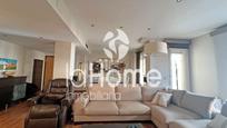 Living room of Flat for sale in Paterna  with Air Conditioner, Heating and Parquet flooring