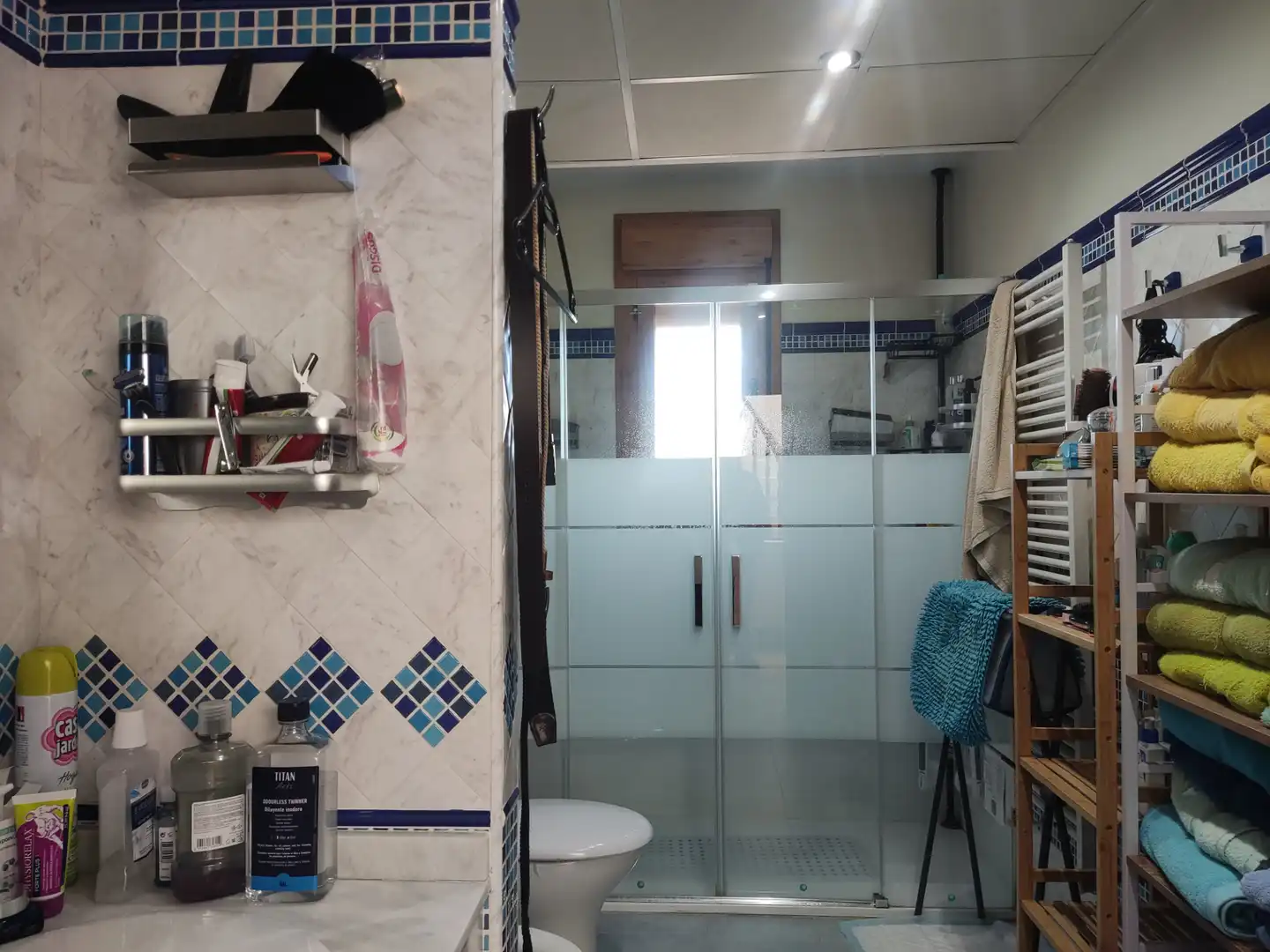 Bany de Casa o xalet en venda en Ciudad Real amb Aire condicionat, Calefacció i Jardí privat