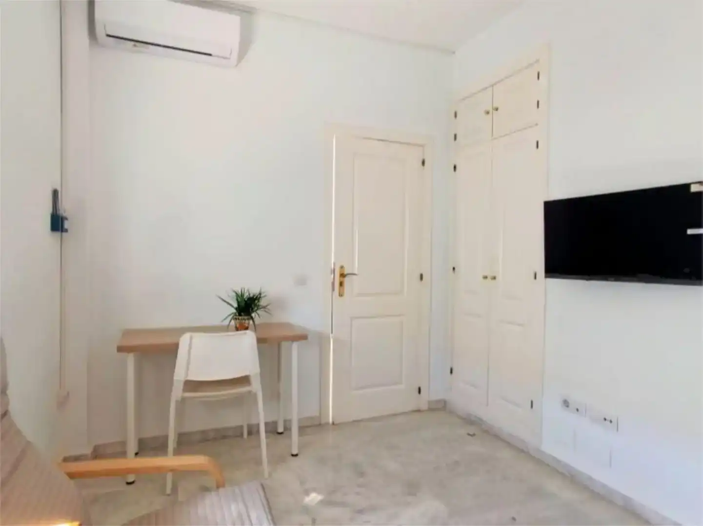 Habitación en Calle Camarón de la Isla, 18, Benacazón