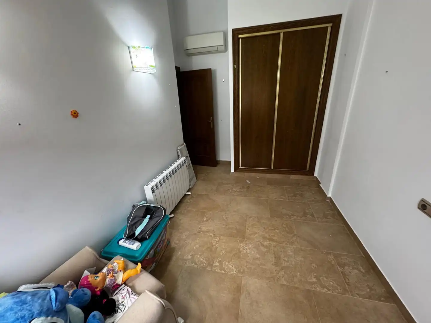 Casa adosada en venda en San Pedro del Pinatar amb Aire condicionat, Calefacció i Jardí privat