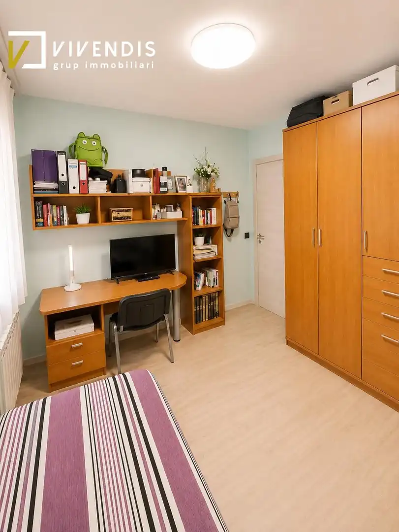 Habitación de Piso en venta en Lleida con Aire acondicionado y Calefacción