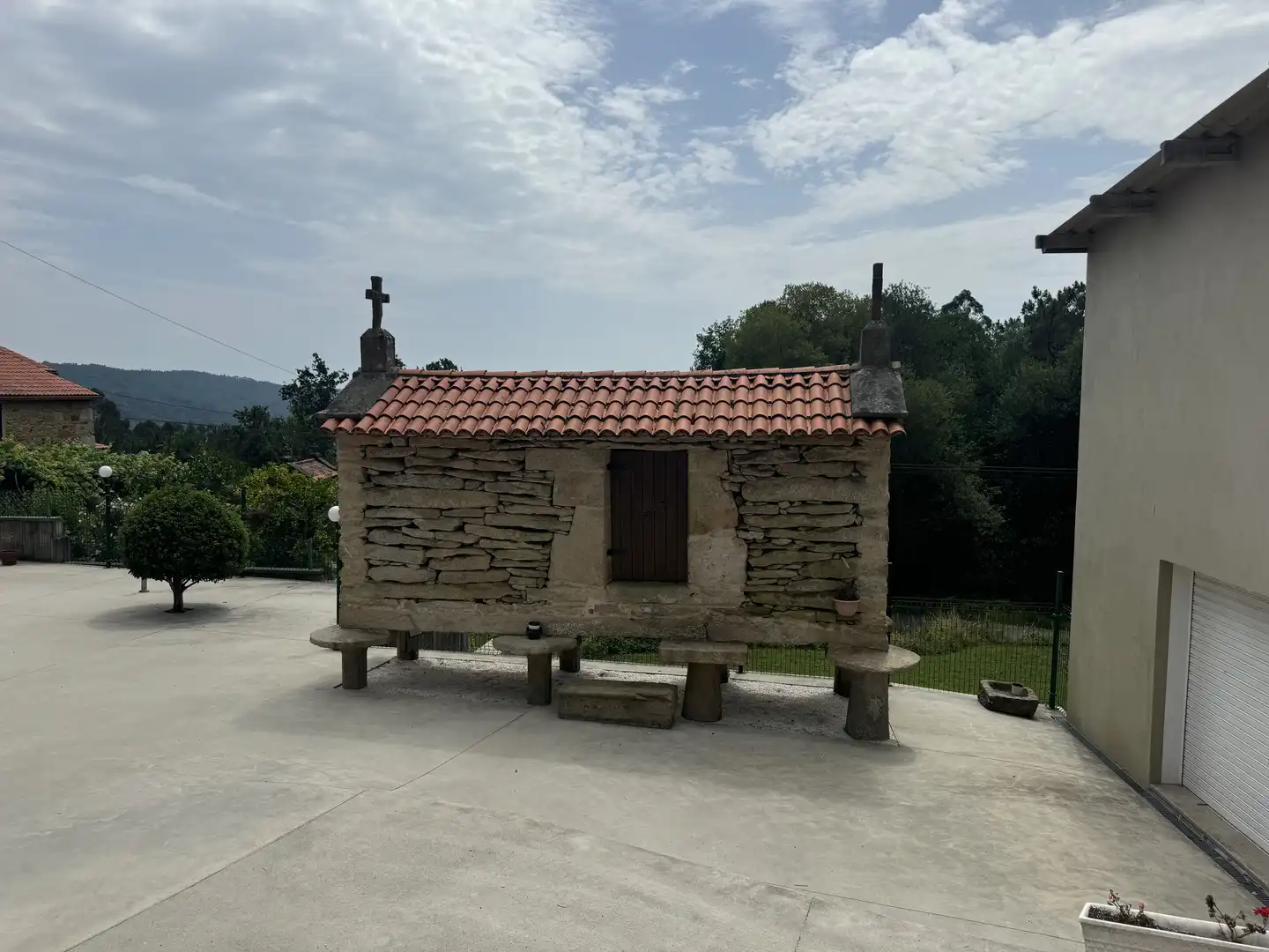 Vista exterior de Finca rústica en venta en Outes con Calefacción, Jardín privado y Terraza