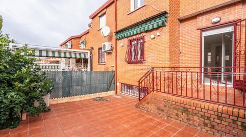 Photo 2 of Single-family semi-detached for sale in Calle Acacias, Mejorada del Campo, Madrid