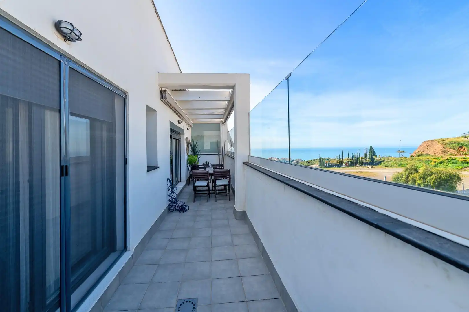 Terraza de Ático en venta en Rincón de la Victoria con Terraza, Trastero y Piscina comunitaria