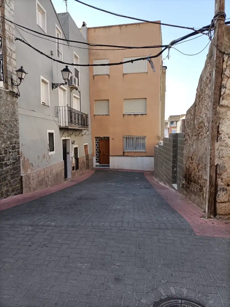 Vista exterior de Residencial en venta en Castellnovo