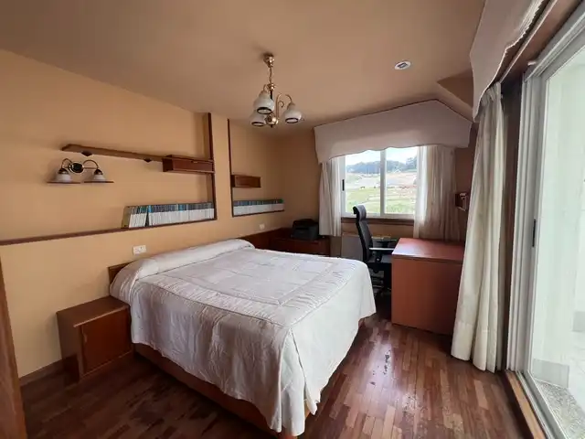 Habitación de Piso en venta en A Coruña Capital  con Calefacción, Parquet y Terraza